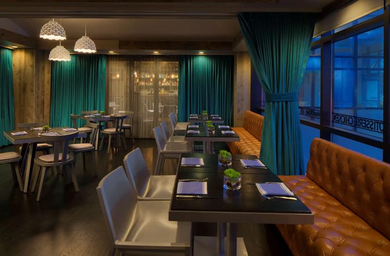 TRS_MinneapolisDowntown_Dining_Tables