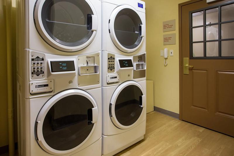 SIM_PhoenixScottsdale_Amenities_Laundry - 0084C7A6-8285-45A9-A8FF9446644D06BC