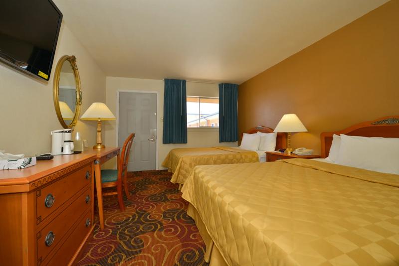 ABVI_SantaRosaNM_GuestRooms_Two Queens_Beds - 017786FD-6E99-40C9-969DC10A5307B73F