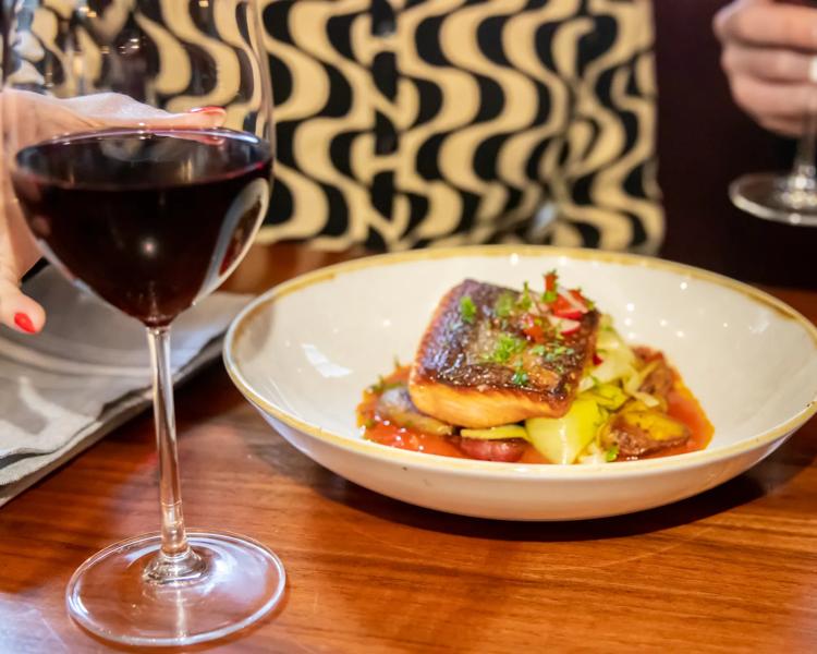 TRS_Portland_Dining_FinchOnFifth_Finch-4