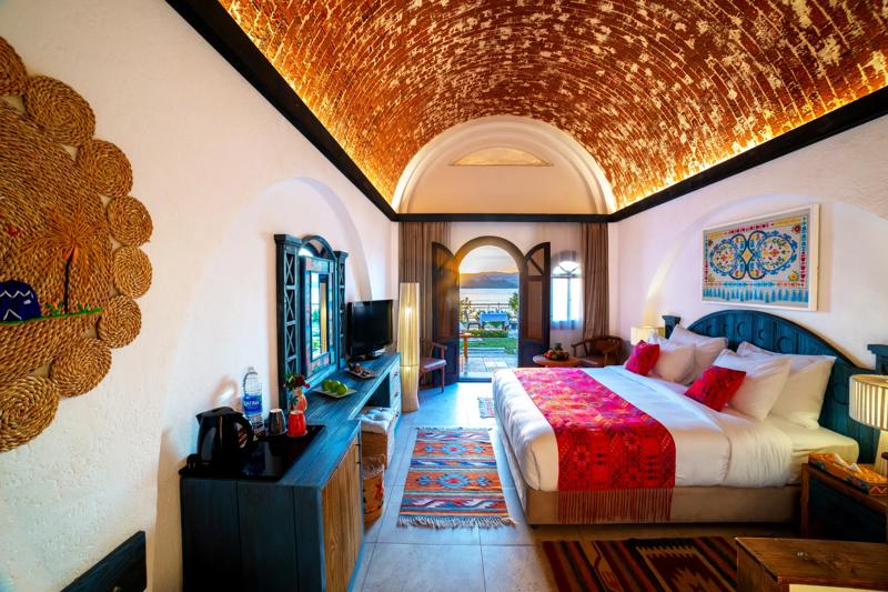 SHR_NoubaAswan_King Size Bedroom - 0501C733-EBDC-4C79-A402F7344FDD595F