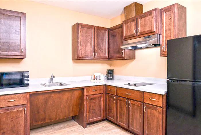 ABVI_NRGParkMedicalCenter_TX2306_Kitchen - 05F15C93-6F30-46D2-9E4C8F4C0FF72869