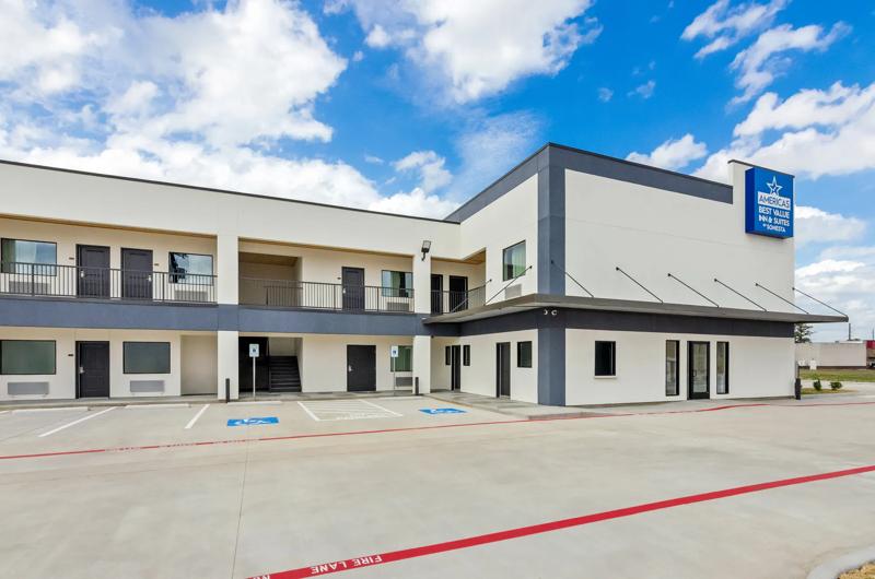 ABVIS_TomballGrandParkway_TX9999-Exterior-5 - 0632F8E6-FAA7-49B9-9E8A683C6904FA67