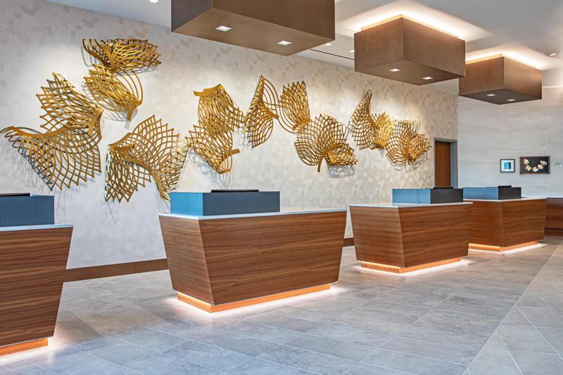TRS_CapitolHill_Lobby_FrontDesk - 0918A432-3216-4D96-90AD1C80713566C3