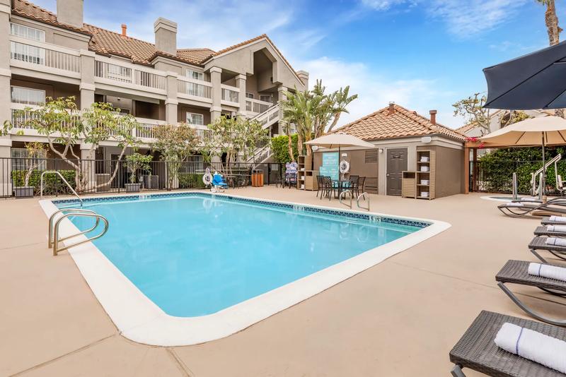 Amenities & Features