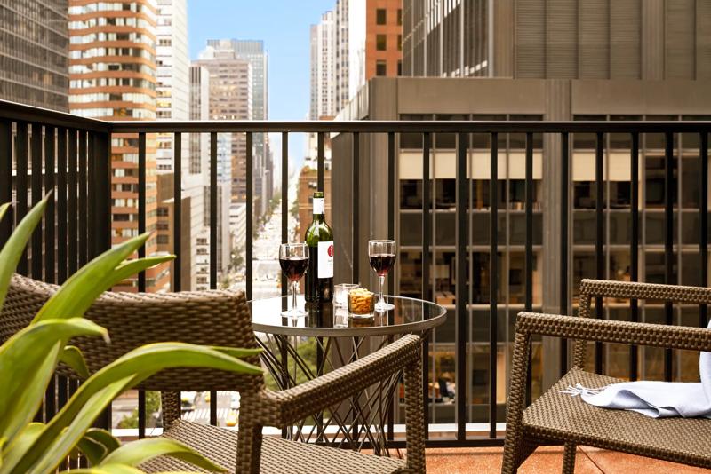 SHR_TheFifty_Amenity_Terrace_Wine_Snacks - 09B7F623-7BA8-42E8-83C206AE5B2440EE