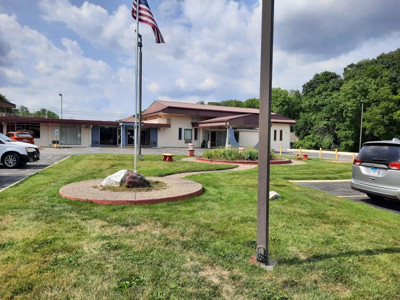 ABVI_MolineIL_Exterior_Flag - 0BCD4259-CFDE-4BC4-B5A43EA169153433