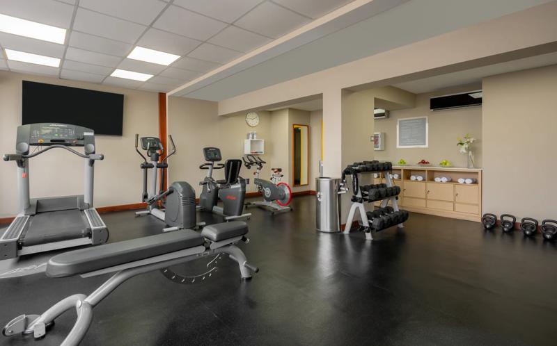 SHR_Miraflores_Gym-SonMira-2 - 10868051-F531-46EF-9559E194245317A0