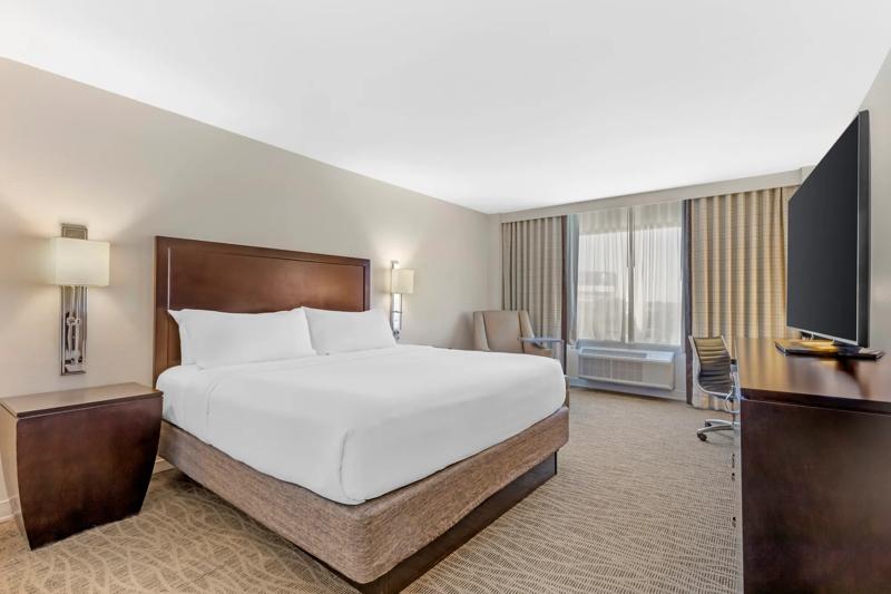 Housekeeping Policy at Our Atlanta Airport Hotel
