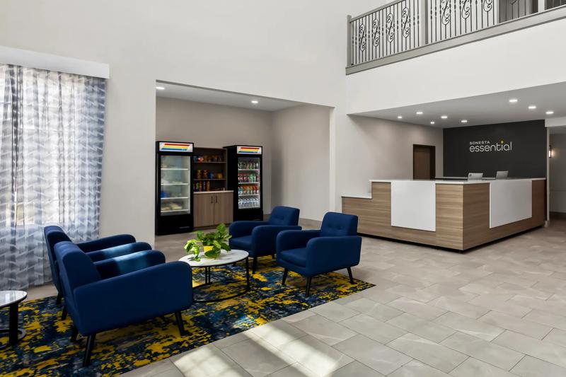 SEH_LaPorte_Lobby_1 - 11CE9A4B-5488-449B-9326B69BC721BEEB