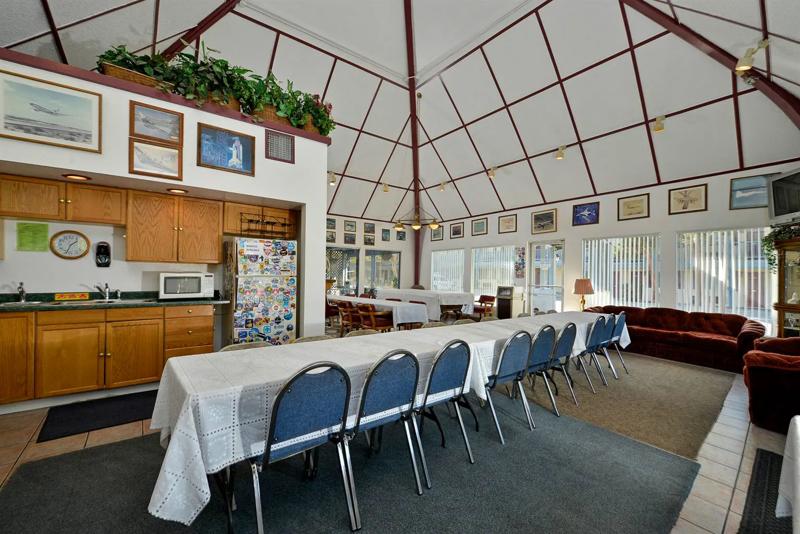 ABVI_LancasterPA_Lobby_Meeting Space - 14054A2D-F8CF-49FC-922C053EDC795C7E