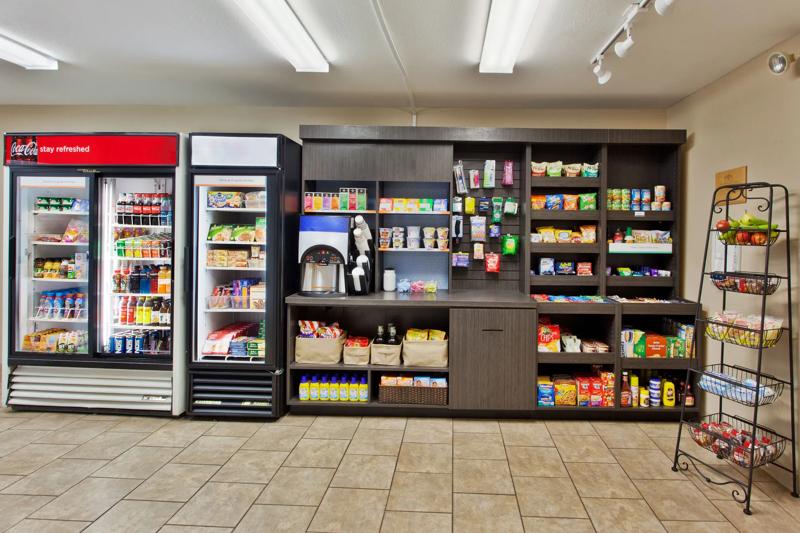 SIM_Brand_Amenities_The Market - 163D22E7-8800-4C5E-97F6BD0E6C29FBFA