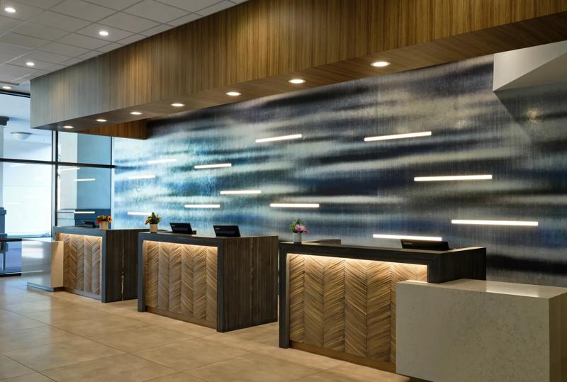 SHR_Irvine_Lobby_FrontDesk - 178543A2-34C2-4CC5-B37C5A74D6F5BE50