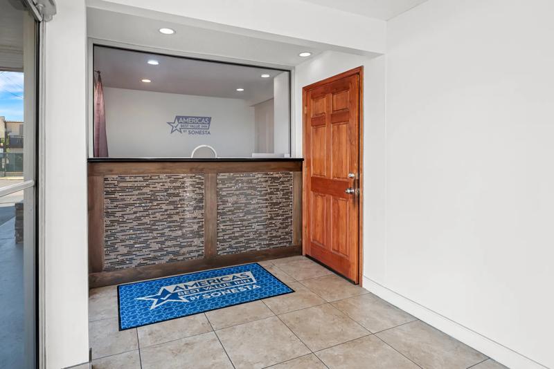 ABVI_Richmond-MidlothianTurnpike_VA6298-Lobby-1 - 19A9202E-D706-4038-942896C47BE73DF0