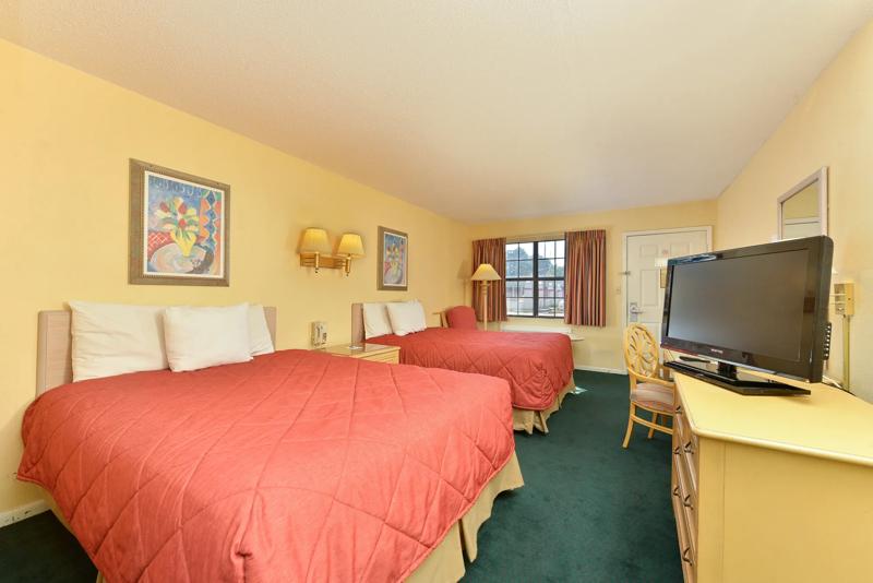 ABVI_MeridianMS_GuestRooms_Two Queens_Beds - 1DB2E2D2-9AE2-470B-B643EFECC735DD2D