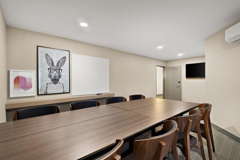 SES_DenverSouth-ParkMeadows_Meetings_BoardRoom