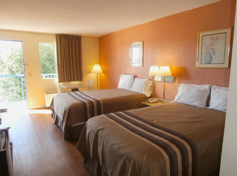 ABVI_TuckerGA_GuestRooms_Two Doubles_Entry Side - 1F64E9D3-02B3-4B32-82DE75ECAE4164B9