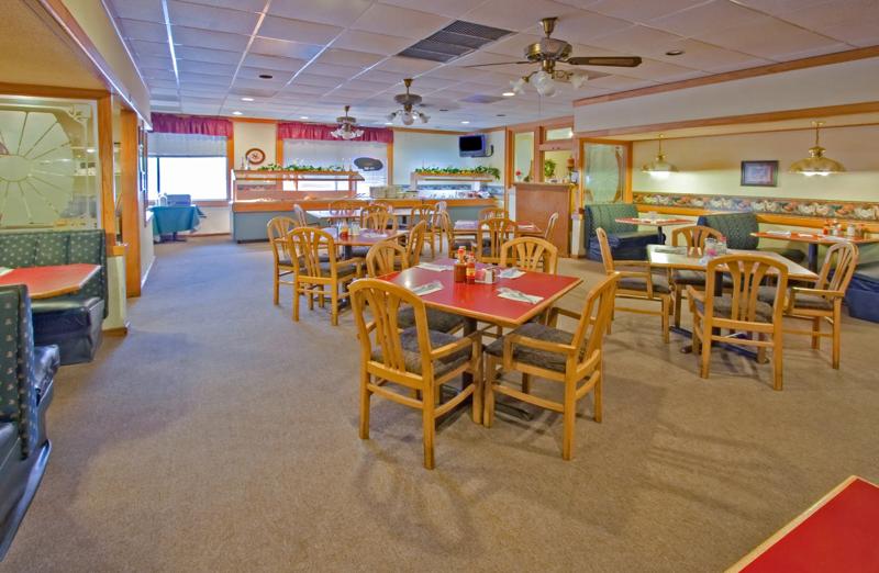 ABVI_GrenadaMS_Dining_Breakfast Area - 1FF03A1C-7B5F-4CE8-B0E9FC37F3959F72