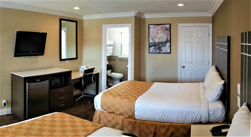 ABVI_AntiochCA_GuestRooms_Two Doubles_Room Amenities - 20556A61-43DF-426F-914B7EF99E4CC430
