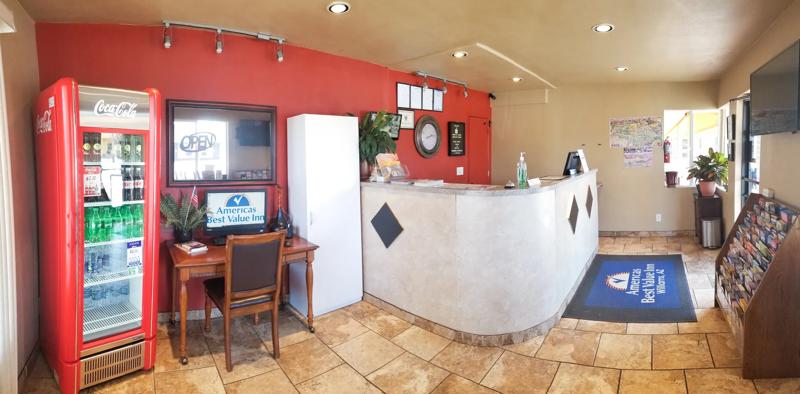 ABVI_WilliamsGrandCanyonAZ_Lobby_Front Desk - 211E0B70-91F5-4E39-8DA1EB539E4B86A2