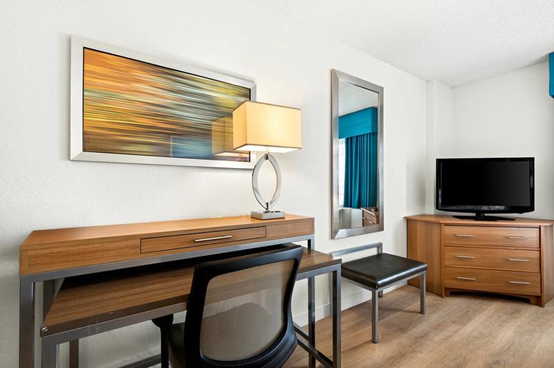 In-Room Amenities at Sonesta Anaheim Resort Area