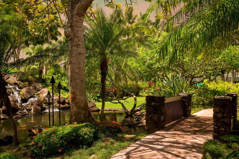TRS_KauaiResort_Exterior_Resort Grounds_Gardens - 25BF5436-235F-4DA9-829FC55726192AA5