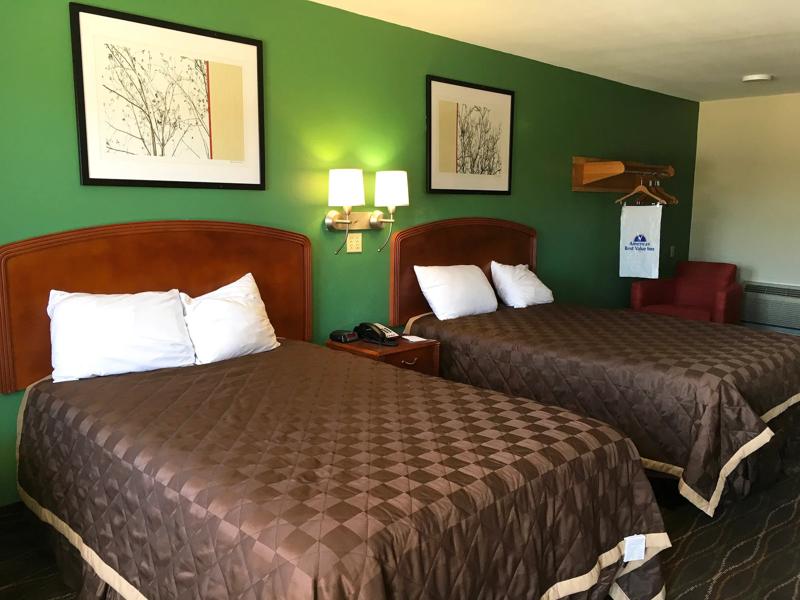 ABVI_AlexandriaLA_GuestRooms_Two Doubles_Room - 26207674-E197-4464-B7EDD97A5371289E