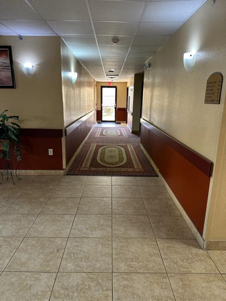 RLIS_IAH_Airport_East_Lobby - 276A0711-CE27-4086-AC3AA51C8473D30D