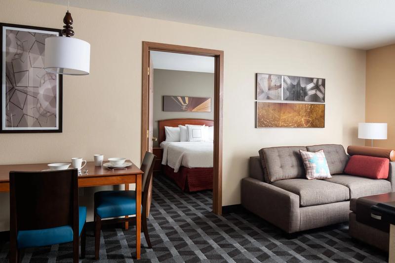 In-Room Amenities at Sonesta Simply Suites Seattle Renton