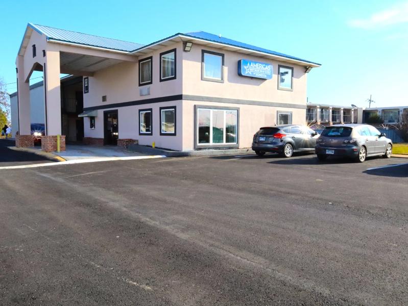 Americas Best Value Inn & Suites Blytheville