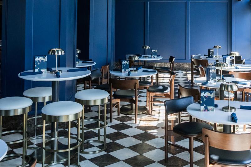 TRS_ChaseParkPlaza_Dining_ChaseClub_Restaurant_2 - 2C396D13-9C51-49D1-B13F81CB5A191FDC