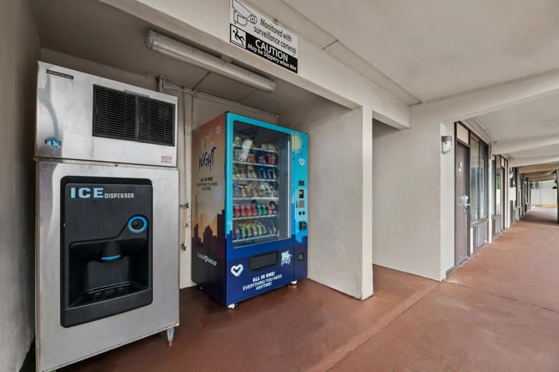 ABVI_OrlandoFL_Amenities_Vending - 2C3ECD5A-EE15-4A13-B28BADAA67F1455C