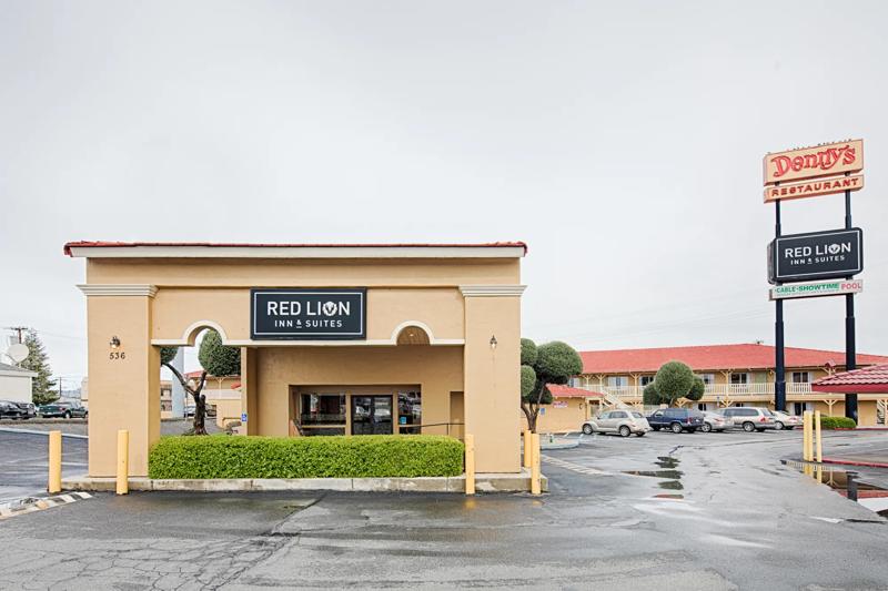 Red Lion Hotel Redding