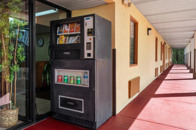ABVI_MontezumaGA_Amenities_Vending_Zoomed - 2F9F0785-9794-4E1C-BA80ED0DE8E88542