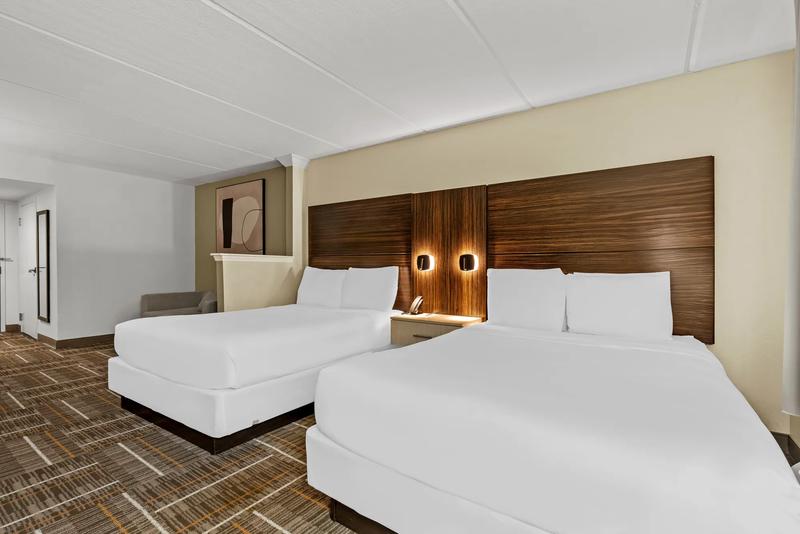 SEH_Orlando_Two_Queen_Suite_1
