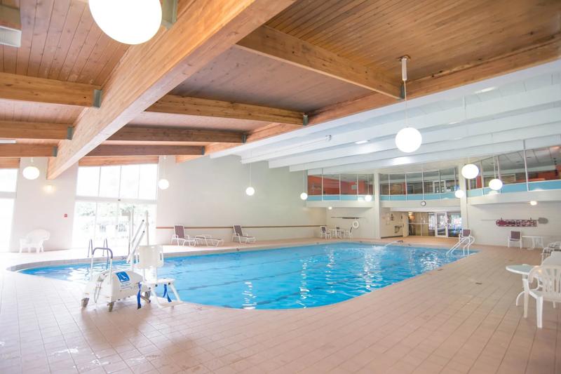 RLIS_Urbana_Pool - 35E17FE4-2D00-484D-A628CE59CE09DFB4