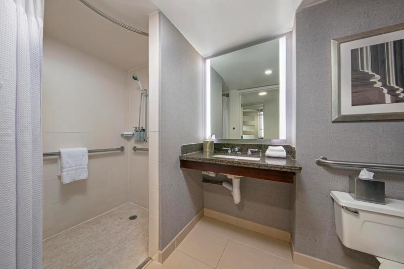 SHR_CharlotteLowerSouthEnd_GuestRoom_ADA_RollInShower - 375F6D53-C96D-4098-BDF46E4A5D38A552