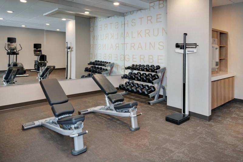 SES_AltantaAlpharettaNorthPointMall_GuestRoom_8 - 3785A26A-5898-432C-BD8329DEA5790E9B