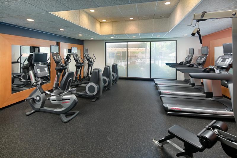 RLH_Redding_CAREDD_Fitness2 - 38229289-27F9-41EB-ABBC6C66C2A955FF