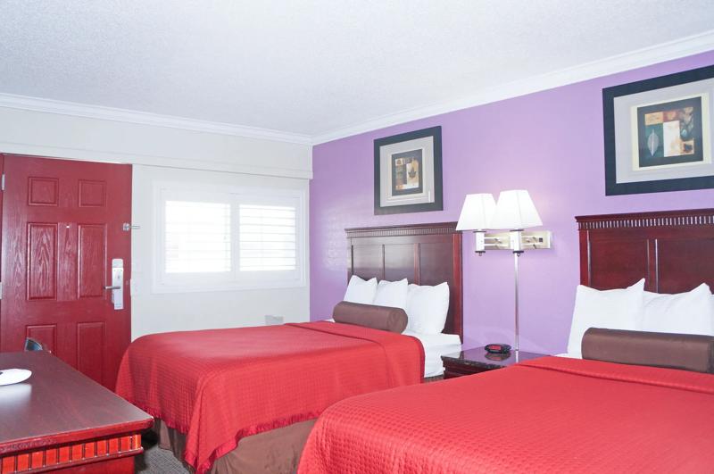 ABVI_AnaheimConventionCenterCA_GuestRooms_Two Doubles_Rooms - 3B14988D-BFCB-4B74-8393ABE49DC2C6BF