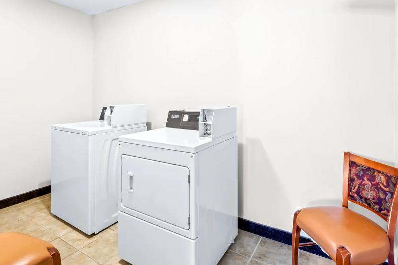 ABVI_GraysonKY_Amenities_Laundry - 3CE130AA-2C85-473A-83C68BFD67719BCF