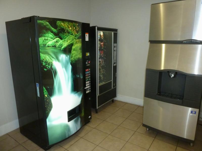 ABVI_GunBarrelCity_Amenities_Vending - 3E30513B-5C85-4F69-837CAA6E516C2ADB