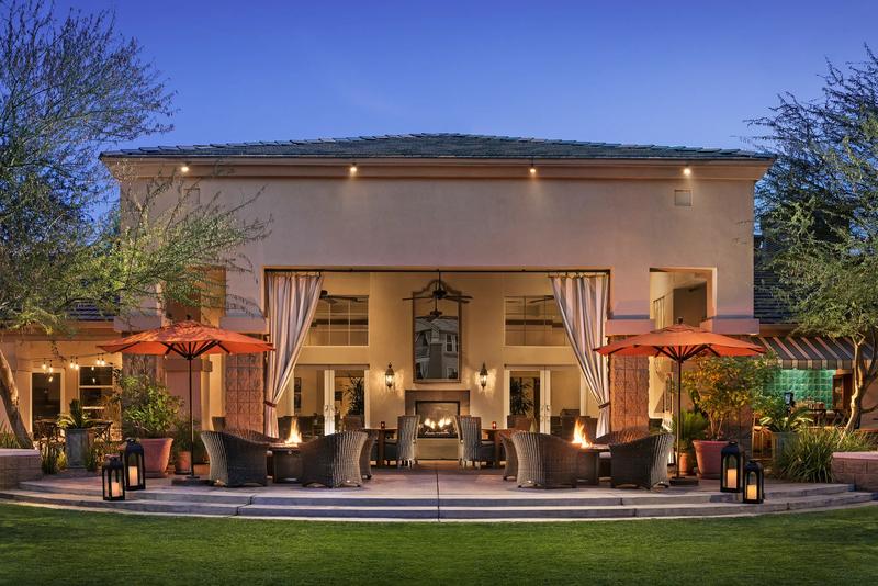 SHR_ScottsdaleGaineyRanch_Exterior_Courtyard_Twilight - 43BDAD30-7EE4-4796-A014929EF7722C03