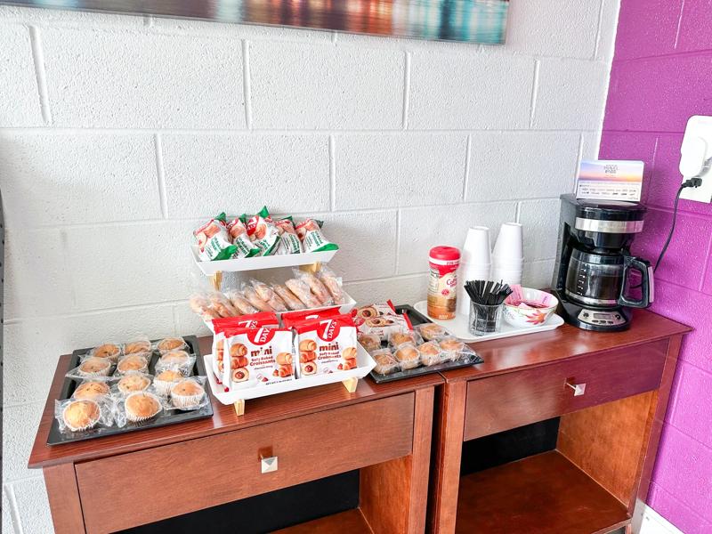 ABVI_WythevilleVA_Dining_Breakfast Area_Buffet_Angled - 46134FC4-2EEE-4A3B-8C2A4DF5D1C4139C