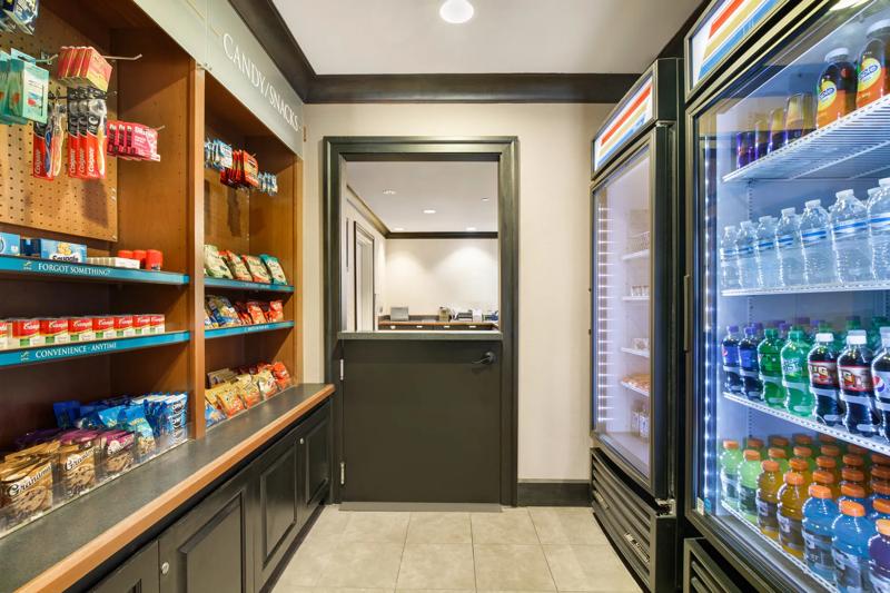 SES_SanDiegoRanchoBernardo_Amenity_Marketplace - 46262D33-6A1E-4B31-AF486B8A671AA957