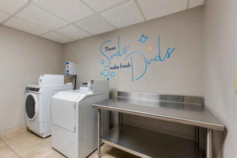 SEL_TempeDowntown_Amenity_GuestLaundry - 4664AD38-BB53-45B7-A5CC5683F1CD4233