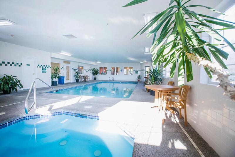 RLIS_McMinnville_Pool - 47730578-9C36-4E17-B7BD118C00A00035