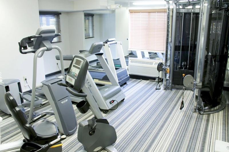 SIM_NashvilleBrentwood_Amenities_FitnessCenter - 479F270D-E009-4A6F-820F38789BCF5AEF
