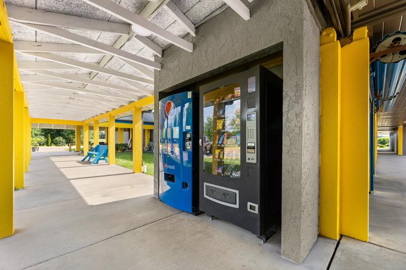 ABVI_AberdeenMS_Amenities_Vending - 4892E5F3-4C59-4F66-A172CC938E3444F0