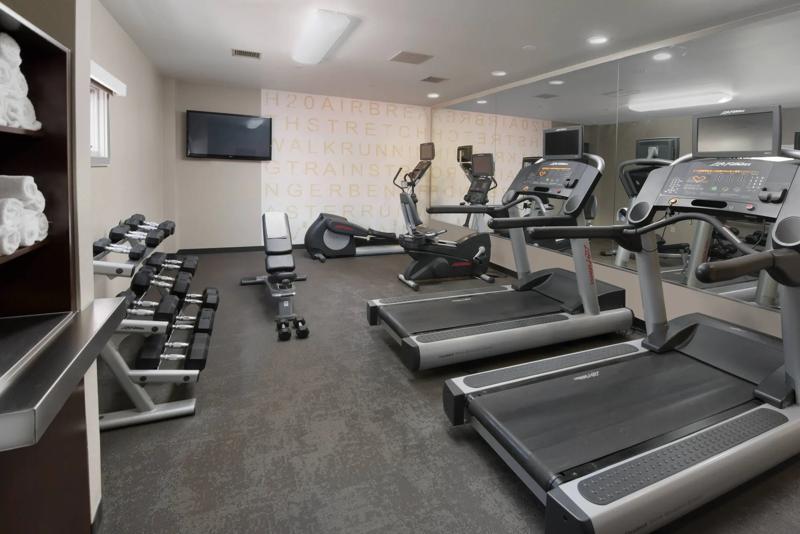 SES_Albuquerque_Amenities_Fitness Center - 48A53CAE-5CD9-4DCA-946E93099199AD53